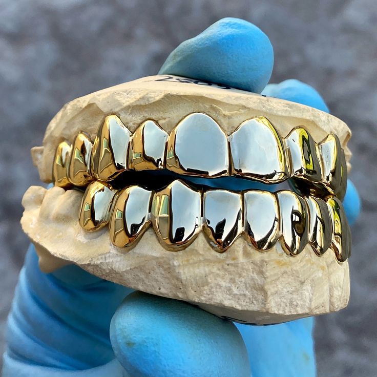 From Hip-Hop Stages to Everyday Street Style: Why Grillz Became Fashion’s “Hard Currency”
